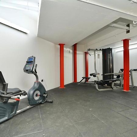 Two Bedroom - Central Peterborough Apartment - Bayard Apartments Екстер'єр фото